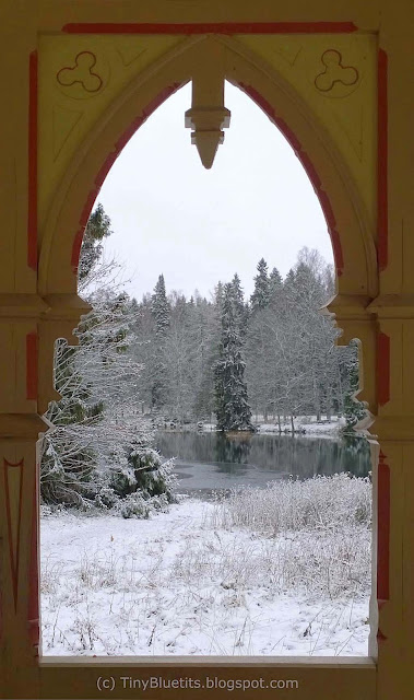 View from the Ruusutemppeli to the Lake Metsalampi, in Aulanko