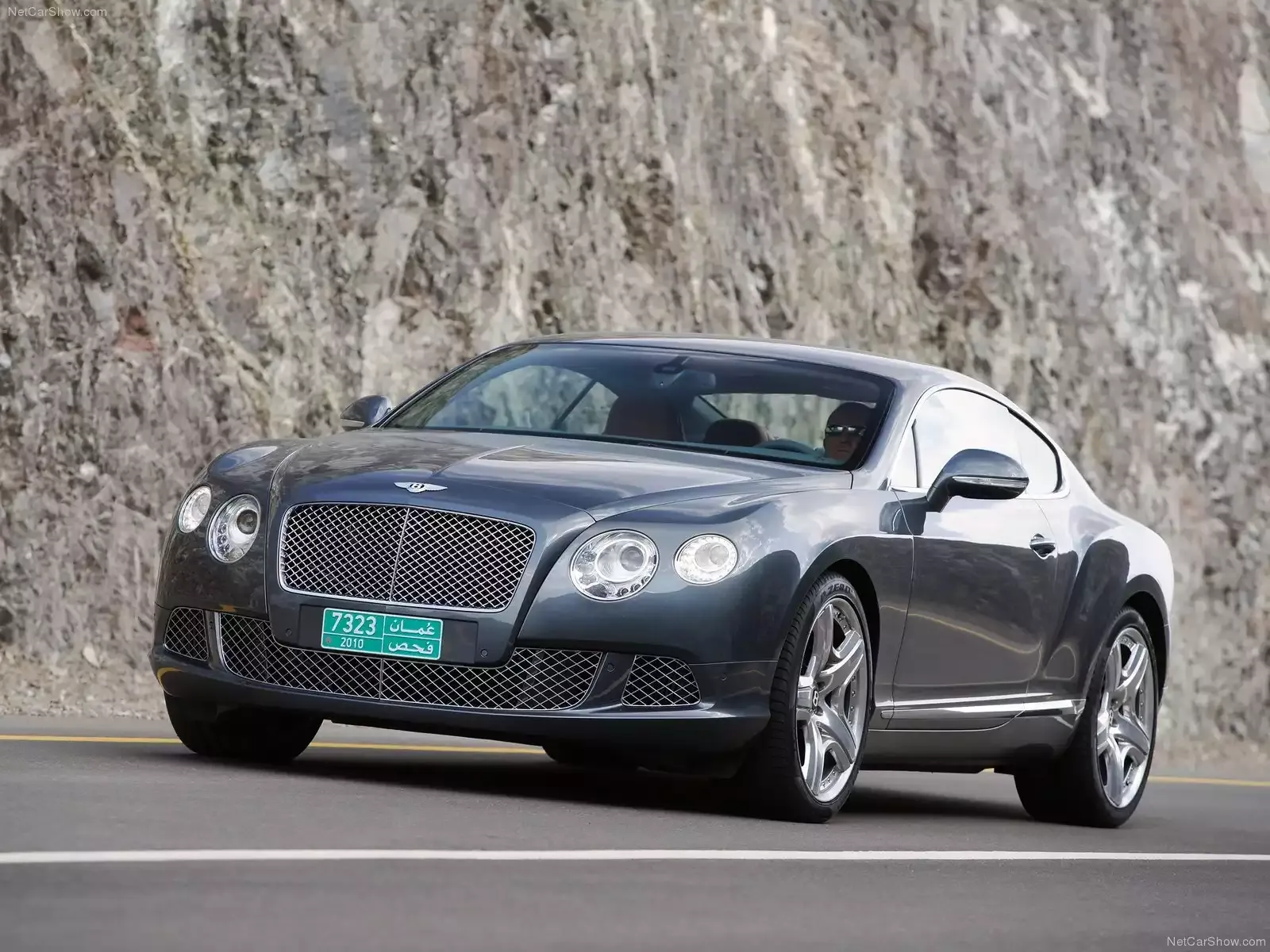 Hình ảnh xe ô tô Bentley Continental GT 2012 & nội ngoại thất