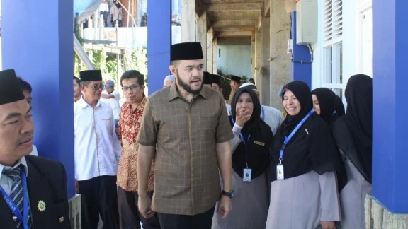 Pemko Padang Panjang Serahkan Bantuan Hibah Untuk Pondok Pesantren Kauman Muhammadiyah