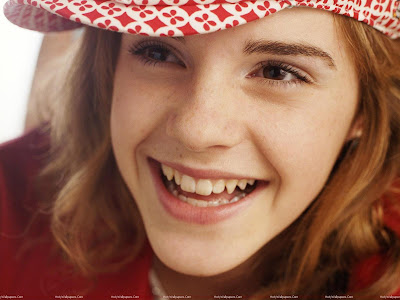 Emma Watson Actress Wallpaper