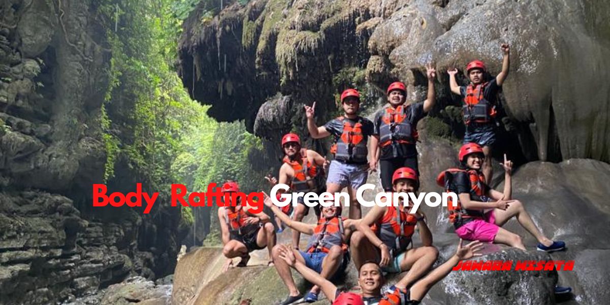 Paket Body rafting Green Canyon