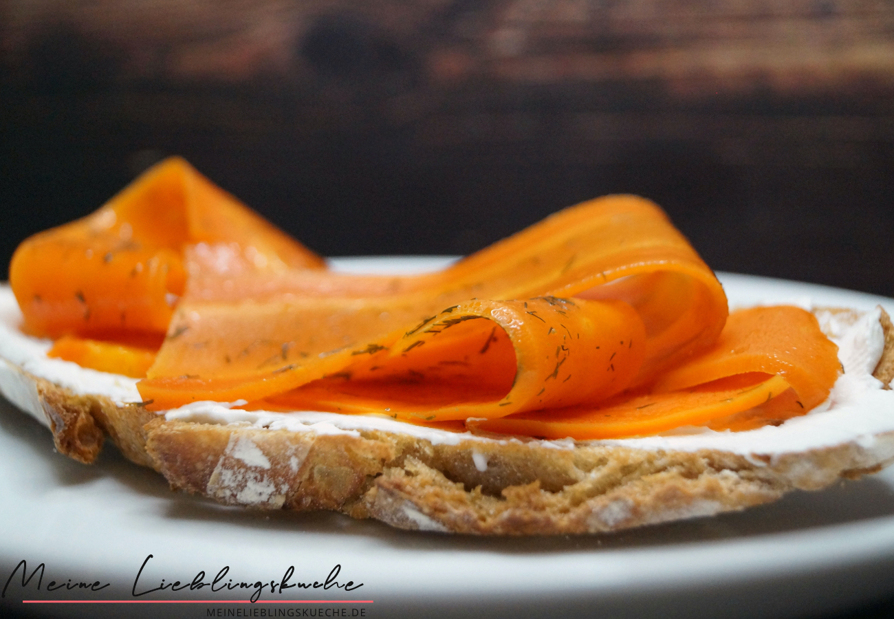 veganer geräuchter Lachs aus Karotten