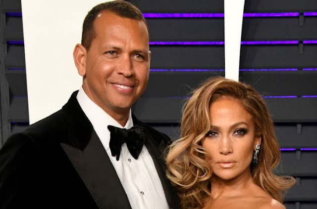 Jennifer Lopez and Alex Rodriguez Are Engaged