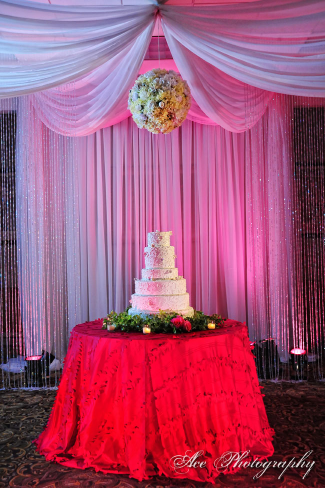 Linen provided by Connie Duglin Linen draping and lighting by Events Plus