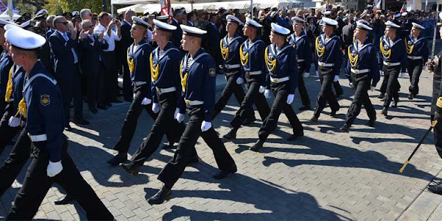 ΟΙ ΕΛΛΗΝΟΦΩΝΟΙ ΣΙΩΝΙΣΤΕΣ ΠΟΥ ΚΥΒΕΡΝΟΥΝ ΤΗΝ ΕΛΛΑΔΑ ΑΝΑΓΚΑΣΑΝ ΤΟ ΡΩΣΙΚΟ ΑΓΗΜΑ ΝΑ ΠΑΡΕΛΑΣΕΙ ΧΩΡΙΣ ΟΠΛΙΣΜΟ!