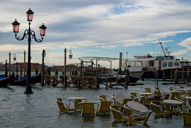 Acqua alta a Venezia