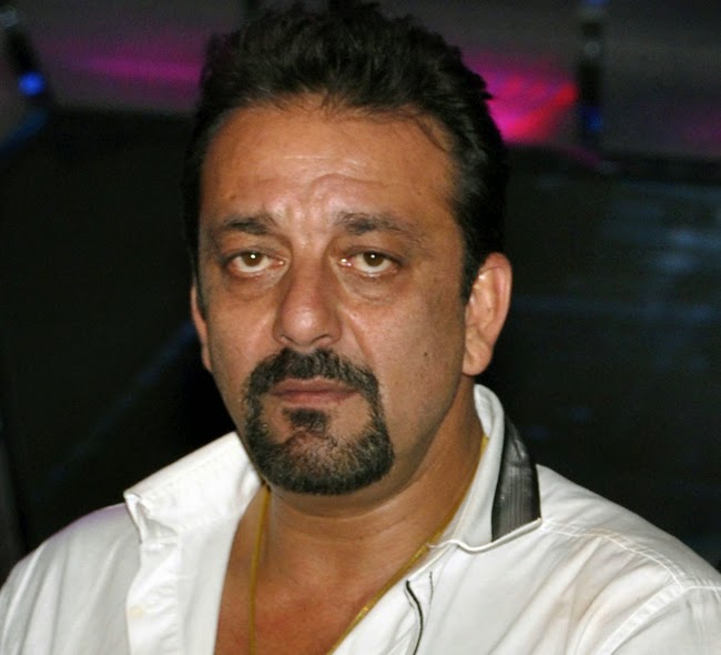 Sanjay Dutt Biography, Wiki, Dob, Height, Weight, Sun Sign, Native Place, Family, Wife, Awards and More