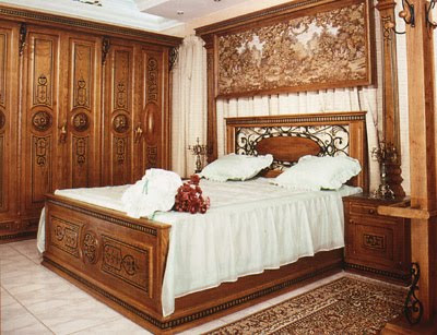 Classic Bedroom Furniture