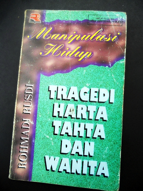 Gudang Buku Dinda MANIPULASI HIDUP Tragedi Harta  Tahta  