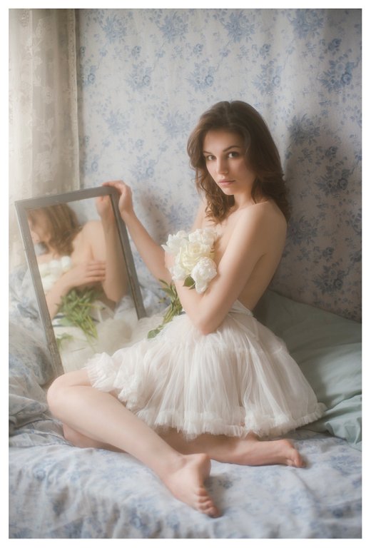Vivienne Mok fotografia arte ensaio fotográfico modelo beleza Vlada Yurkova vintage boudoir fashion