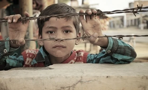 Πάνω από 350 εκατομμύρια παιδιά ζουν σε εμπόλεμες ζώνες
