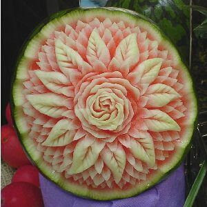 Watermelon carving art - seen at unik4u.blogspot.com