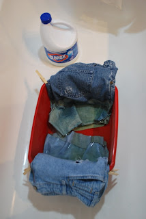 Reciclatex Cómo decolorar unos jeans con dibujos tribales