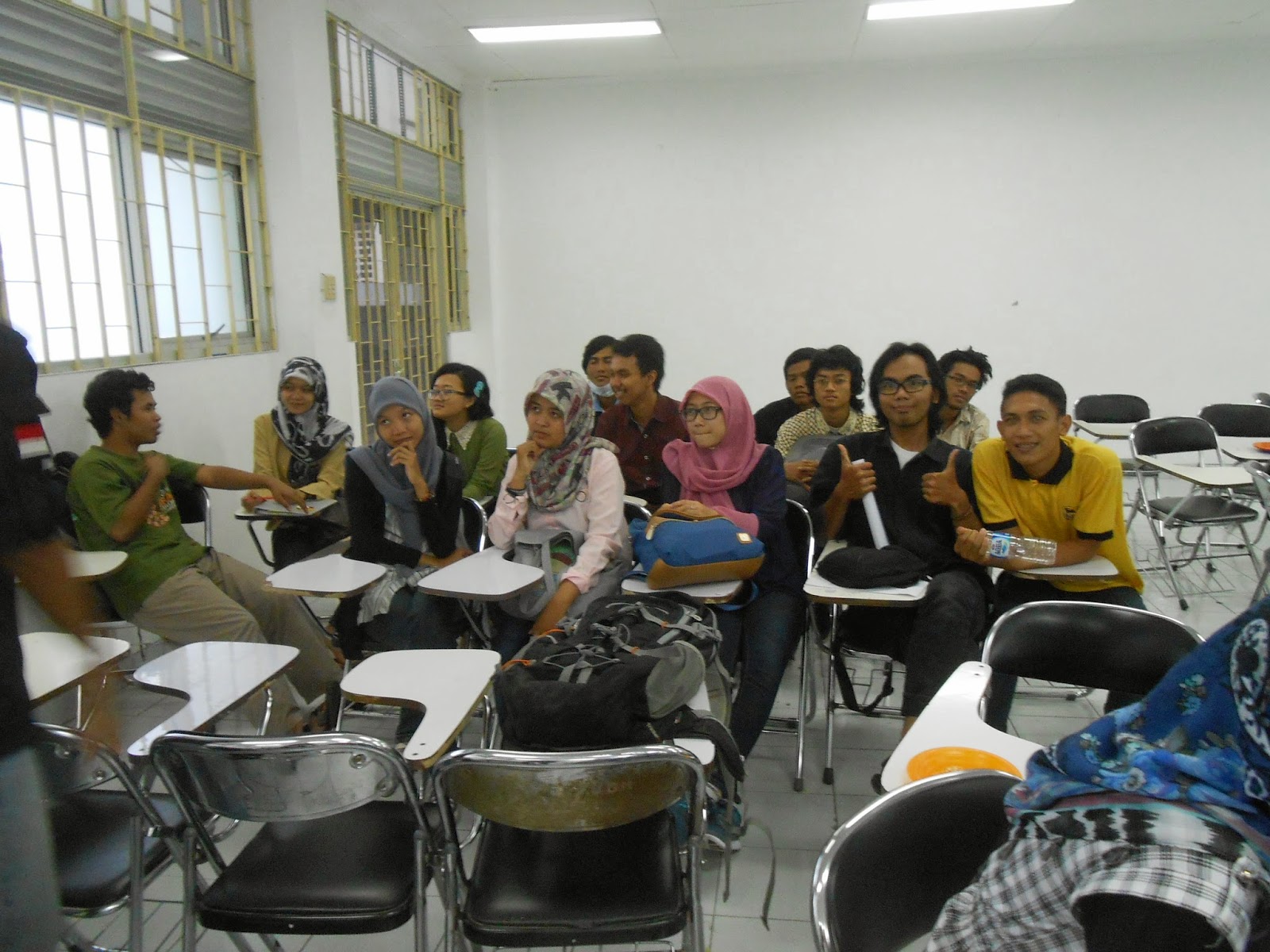 PENGAMATAN BURUNG UGM LOKASI CLUSTER AGRO UGM Oleh Bahtera Ardi pada 6 April 2012 pukul 11 28