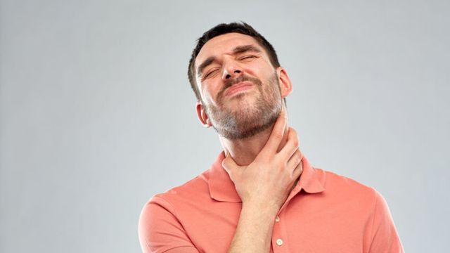 Sakit Tenggorokan, Gejala, Penyebab, dan Cara Mengatasinya