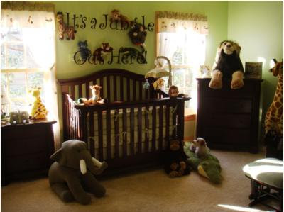 jungle-theme-nursery-21103562.jpg