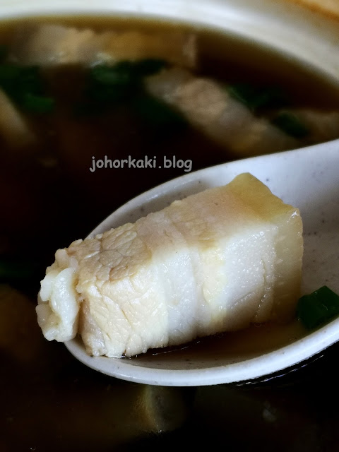 Kang-Chuan-Bakuteh-Desa-Cemerlang-Ulu Tiram-JB-康传肉骨茶