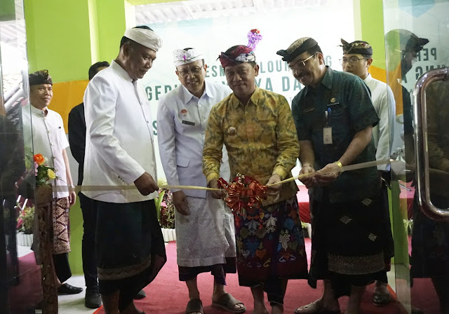   Bupati Suwirta Minta Petugas RSUD Tanamkan Rasa Memiliki dan Sikap Profesional  