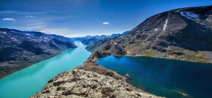 Besseggen Ridge – One of the Most Popular Hiking Routes in Norway