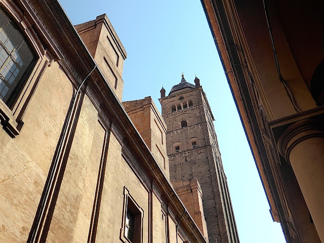 campanile-san-pietro-bologna