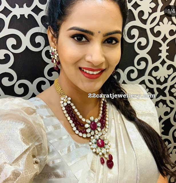 Himaja in Flat Diamond Choker