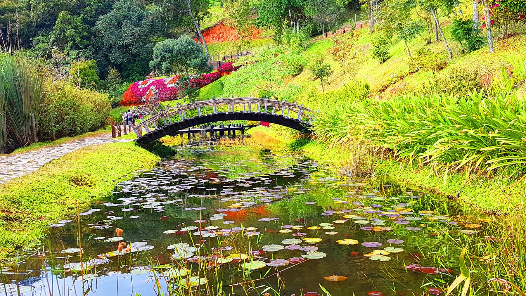 Lago das Pontes, Parque Amantikir, Campos do Jordão.