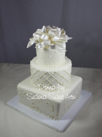 square champagne wedding cake