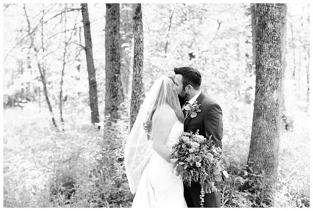 wedding at Hidden Hollow Farm