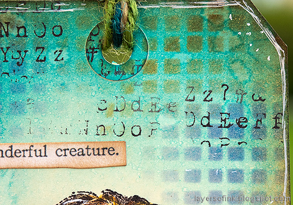 Layers of ink - A Wonderful Creature Tag Tutorial by Anna-Karin Evaldsson.