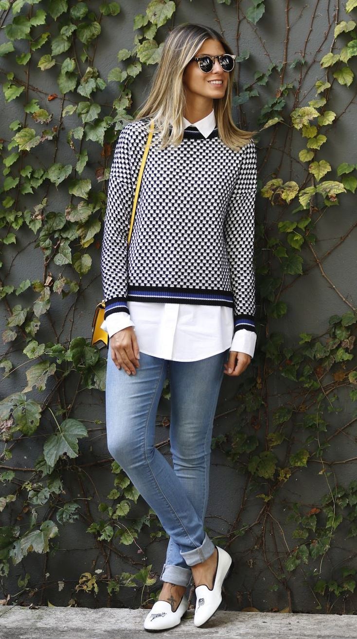 best office outfit idea / sweater + white shirt + yellow bag + skinnies + white loafers