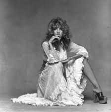 Stevie Nicks: Angel.