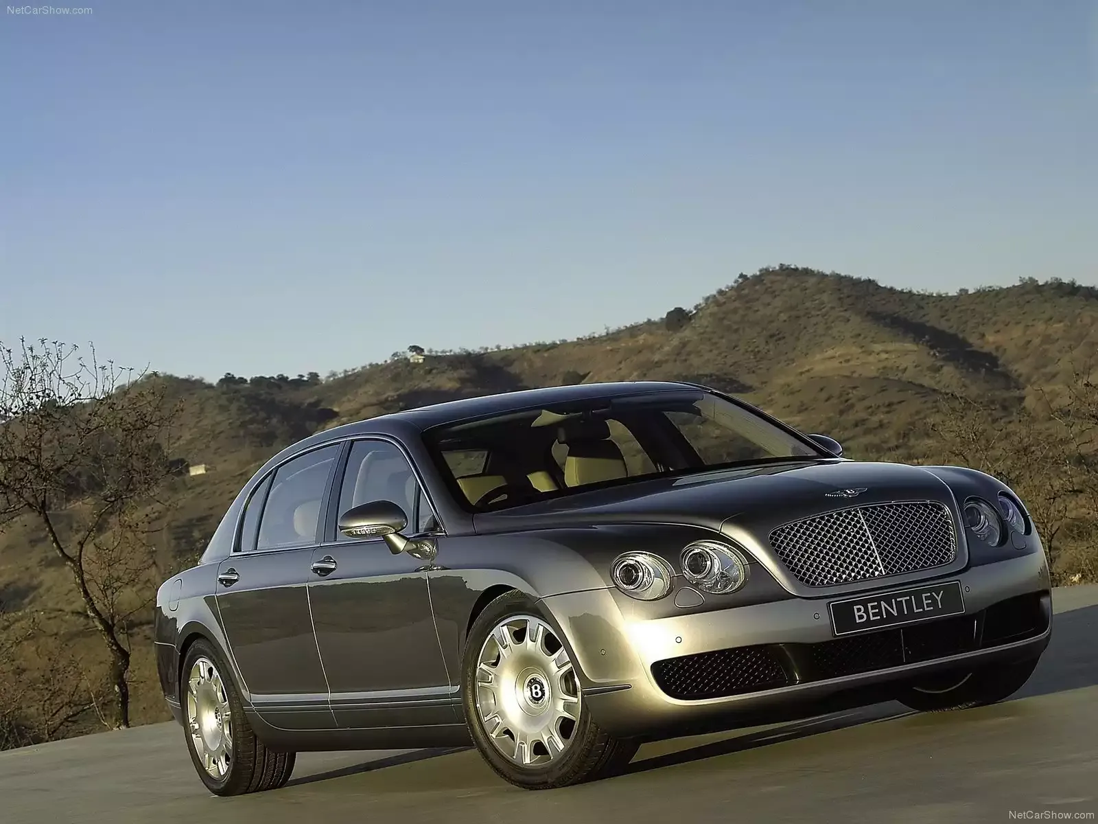 Hình ảnh xe ô tô Bentley Continental Flying Spur 2005 & nội ngoại thất