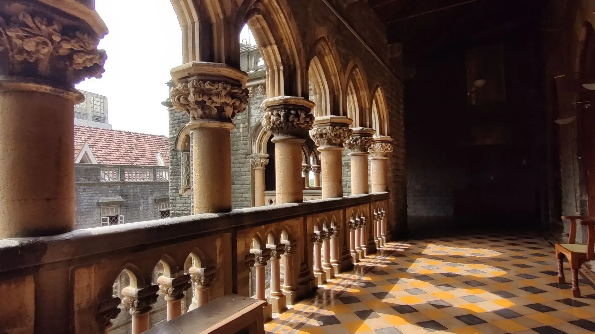 Bombay High Court Criticizes Judge for Using "Handicapped" to Vent Frustration Over Heavy Caseload