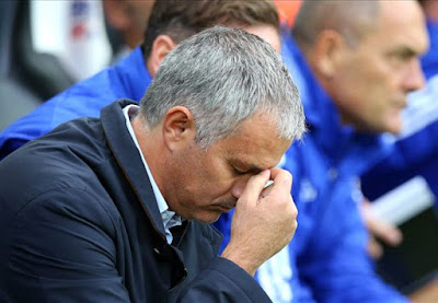 Chelsea players unhappy with Mourinho