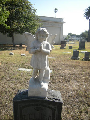 Angelus-Rosedale Cemetery - Los Angeles