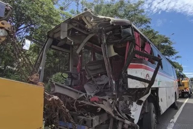 Kecelakaan Beruntun di Tol Cipularang, Libatkan Enam Kendaraan  