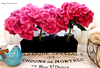 Vintage, Paint and more... Hydrangeas in twine wrapped milk bottles in a black chalk painted tin trough