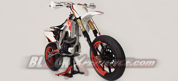 Modifikasi Tiger Super Moto  Motor Racing