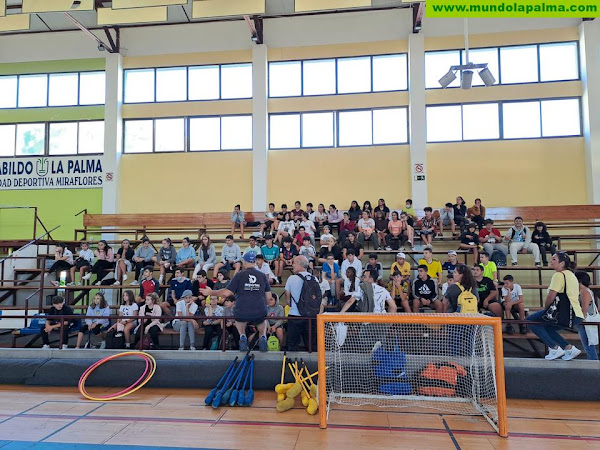 El Cabildo da a conocer las instalaciones de la Ciudad Deportiva de Miraflores entre los centros educativos de la Isla