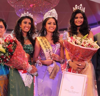 Derana Veet Miss Sri Lanka 2012 winner Sumudu Prasadini