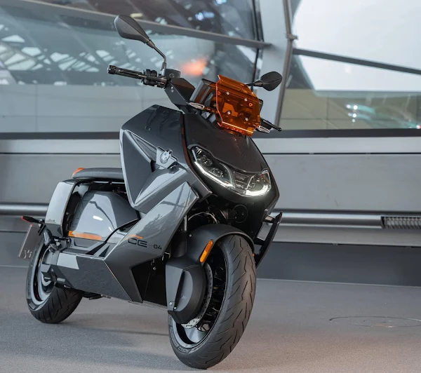 BMW Motorrad CE: scooter elétrica chega ao mercado por US$ 11.795, nos EUA