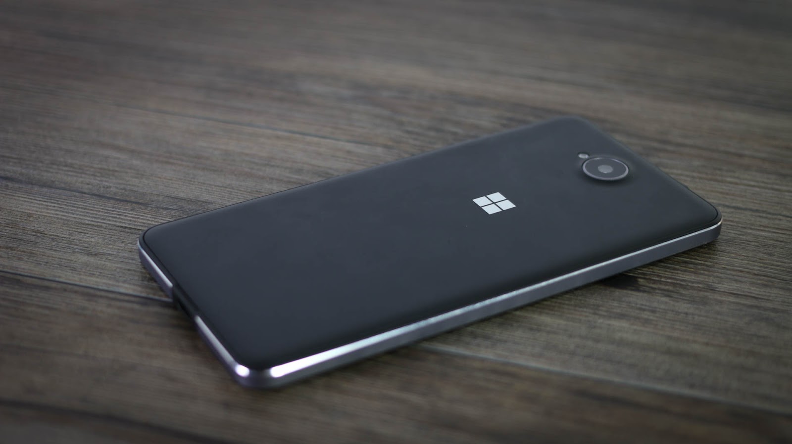 Microsoft Lumia 650