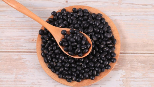 đậu đen còn chứa nhiều chất dinh dưỡng khác tốt cho sức khỏe