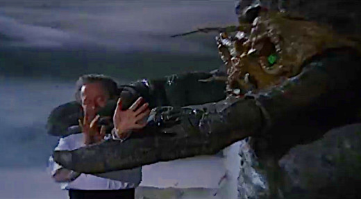 Screenshot - Jimmy Hanley is attack by a giant crab in The Lost Continent (1968)
