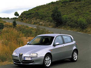 Alfa Romeo 147 JTD 16V 2002 (1)