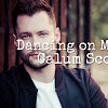 Arti / Makna dan Terjemahan lagu Dancing on My own - Calum Scott