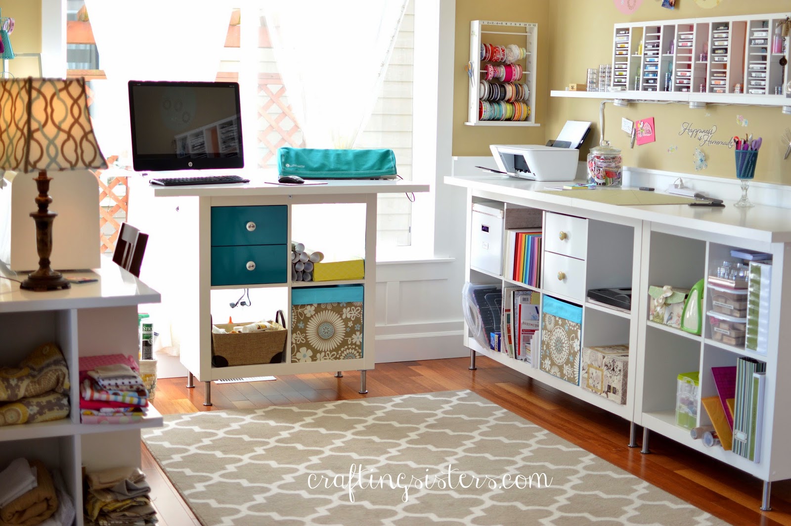 Crafting Sisters: DIY - Dining Room to Craft Room