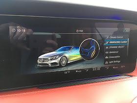 Multi-function display in 2018 Mercedes-Benz S560 Cabriolet