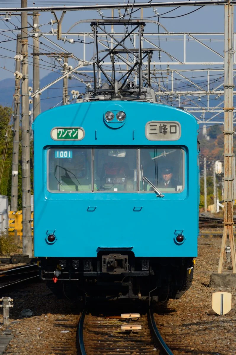 秩父1000系1001F国電リバイバルカラー（スカイブルー）