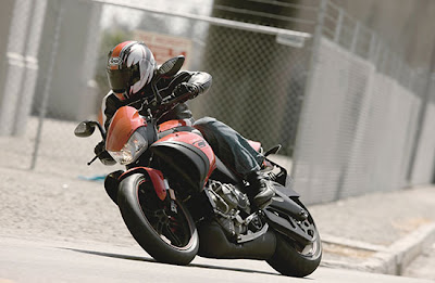 2010 Buell 1125CR motorcycle picture